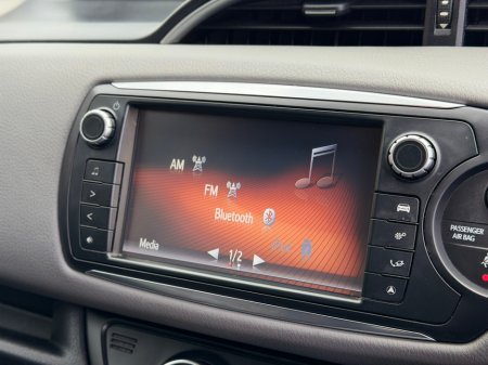 2017 Toyota Yaris - photo 7