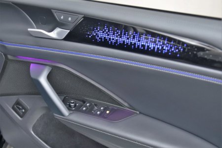 2025 Volkswagen Tiguan - photo 25