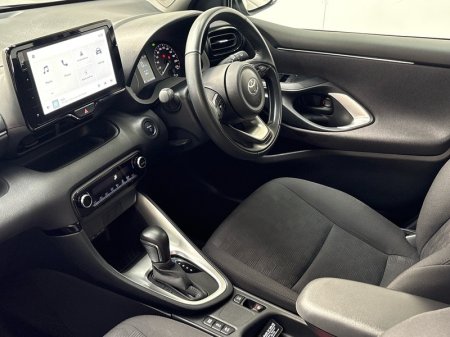 2024 Toyota Yaris - photo 18
