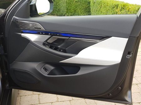 2026 BMW M5 - photo 21