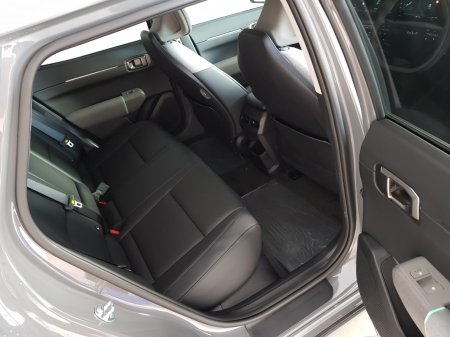 2026 Kia EV4 - photo 10