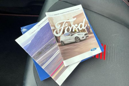 2020 Ford Fiesta - photo 22