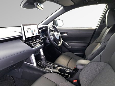2024 Toyota Corolla Cross - photo 4