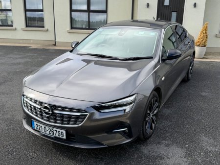 2022 Opel Insignia - photo 23