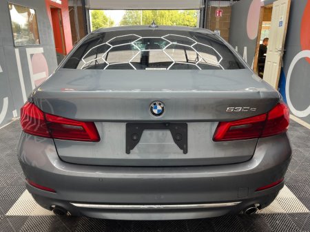 2018 BMW 5-Series - photo 4