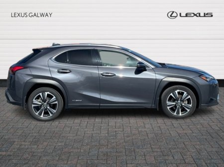 2022 Lexus UX - photo 3