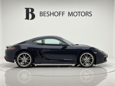 2022 Porsche Cayman - photo 6