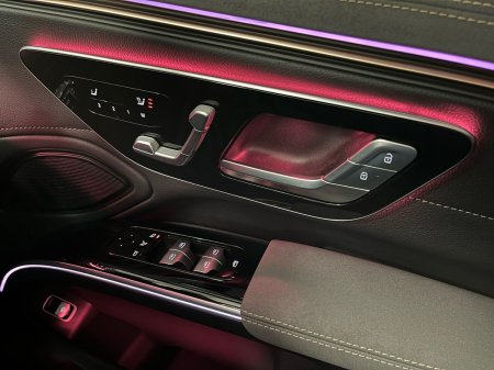 2025 Mercedes-Benz EQS - photo 18
