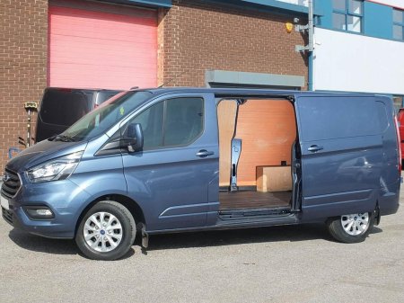 2023 Ford Transit Custom