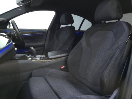 2017 BMW 5-Series - photo 14