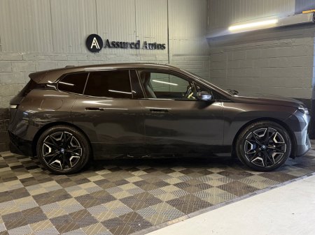 2023 BMW iX - photo 2