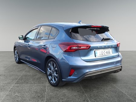 2023 Ford Focus - photo 3