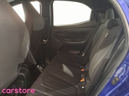 2021 Toyota Yaris - photo 10