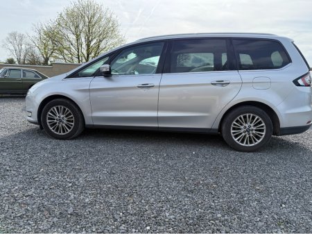 2019 Ford Galaxy - photo 3
