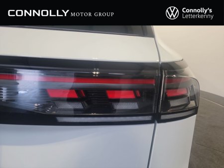 2026 Volkswagen Tiguan - photo 12