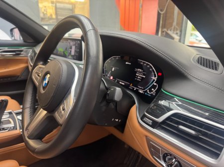 2021 BMW 7-Series - photo 13