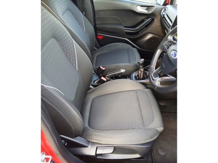 2018 Ford Fiesta - photo 8