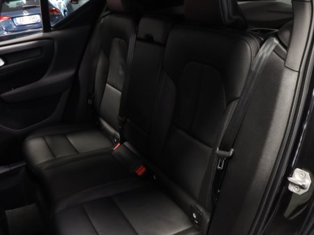 2020 Volvo XC40 - photo 35
