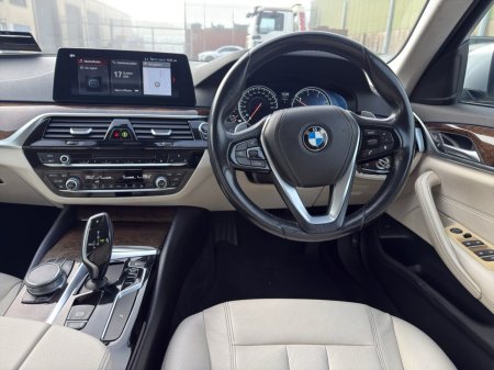 2018 BMW 5-Series - photo 13