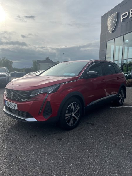 2022 Peugeot 5008 - photo 2