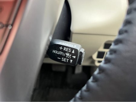 2019 Toyota Prius - photo 25