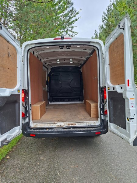 2022 Ford Transit - photo 7