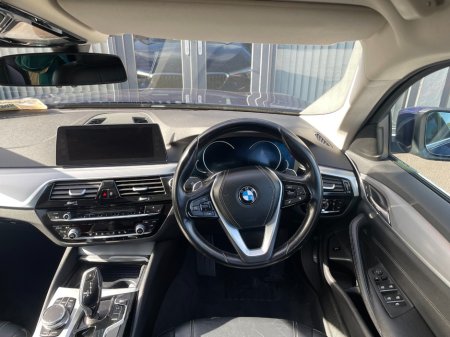 2017 BMW 5-Series - photo 11