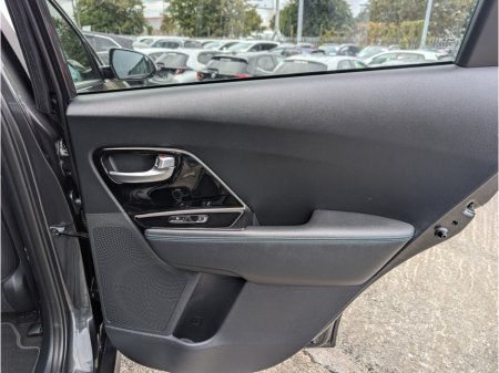 2022 Kia Niro - photo 9