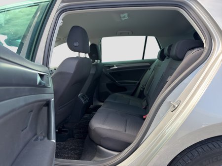2017 Volkswagen Golf - photo 14