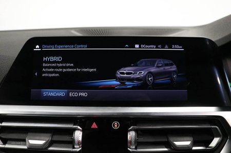 2021 BMW 3-Series - photo 35