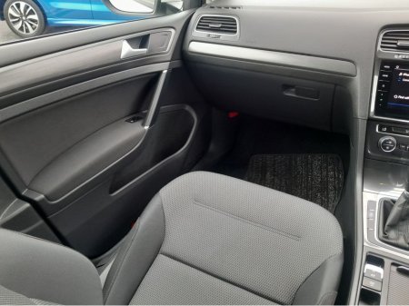 2019 Volkswagen Golf - photo 16