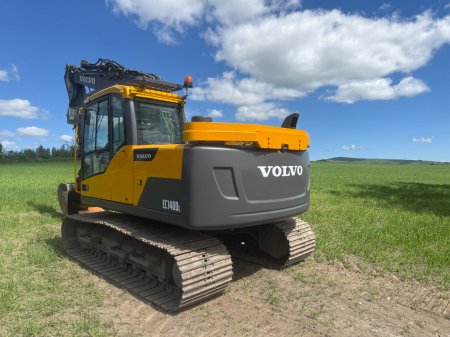0 Volvo  - photo 2