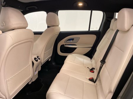 2026 Mercedes-Benz GLB - photo 4