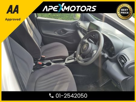 2021 Toyota Yaris - photo 15