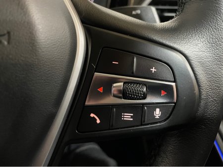 2021 BMW 3-Series - photo 24