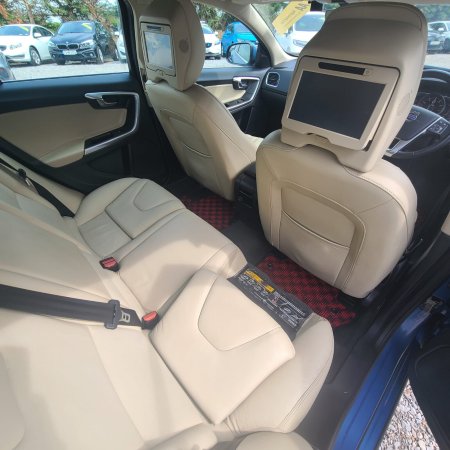 2017 Volvo V60 - photo 14