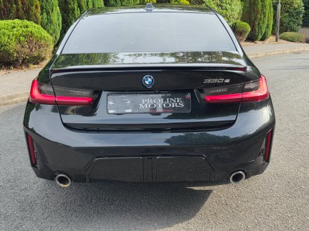 2023 BMW 3-Series - photo 12