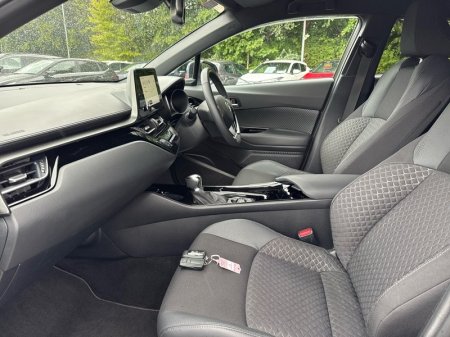 2023 Toyota C-HR - photo 6