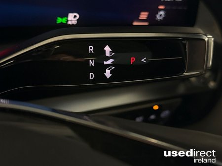 2025 Cadillac Lyriq - photo 23