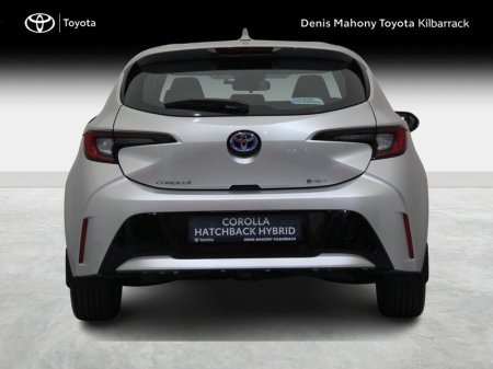 2027 Toyota Corolla - photo 4