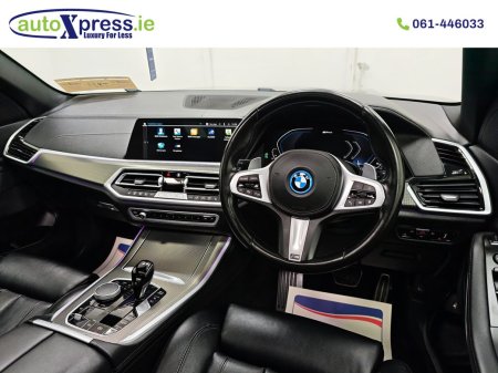 2022 BMW X5 - photo 4
