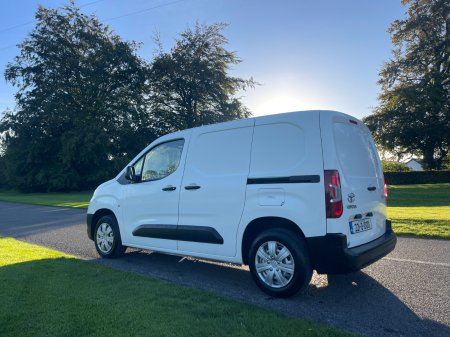2022 Toyota Proace City - photo 5