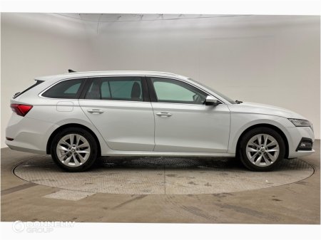 2023 Skoda Octavia - photo 4