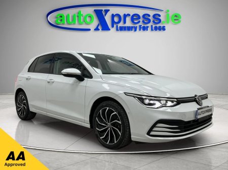 2022 Volkswagen Golf TDI ACTIVE, Ultra Low mileage, Reversing camera