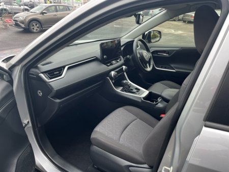 2025 Toyota RAV4 - photo 6