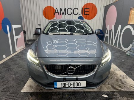2018 Volvo V40 - photo 2