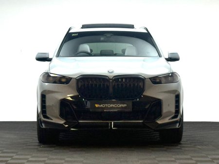 2026 BMW X5 - photo 2