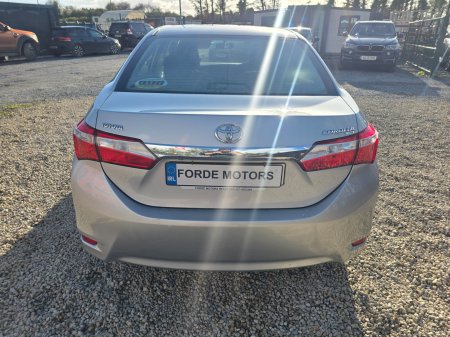 2016 Toyota Corolla - photo 5