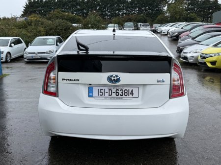 2015 Toyota Prius - photo 4