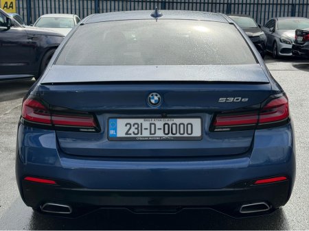 2023 BMW 5-Series - photo 5